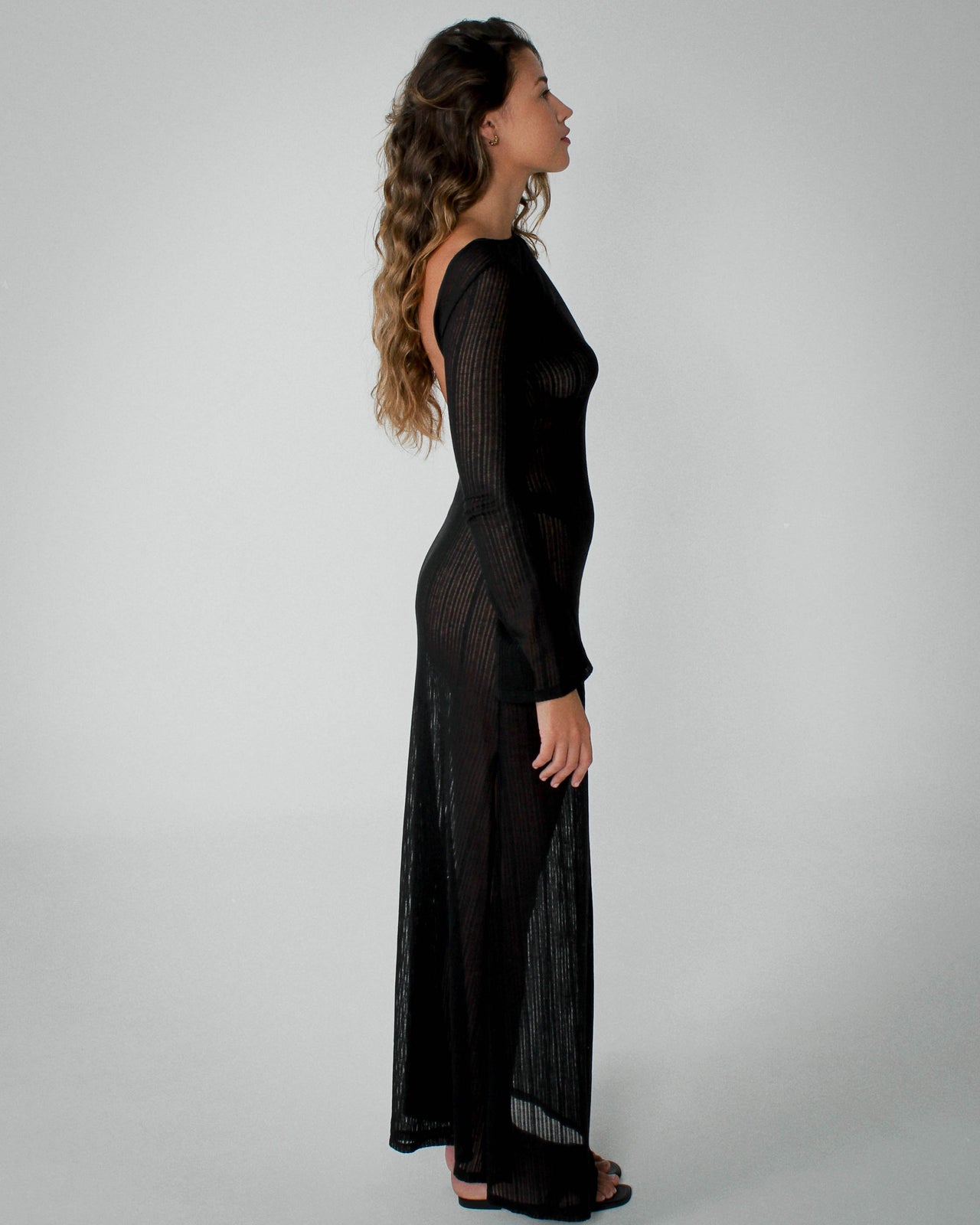 BACKLESS DRESS FOR WOMEN | Vestido negro con espalda abierta